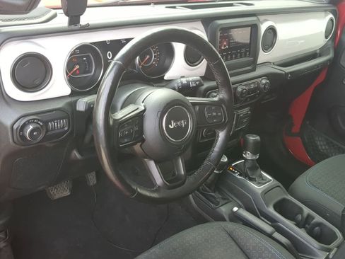 Certified 2021 Jeep Wrangler Unlimited Islander image 10