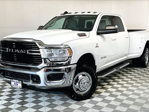 Used 2020 RAM 3500 Big Horn image 2