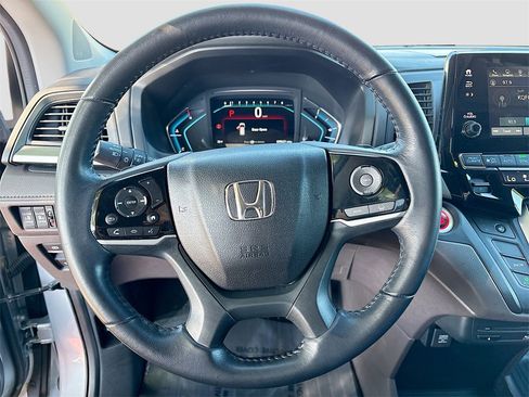 Used 2019 Honda Odyssey EX-L image 11