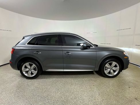 Used 2018 Audi Q5 2.0T Premium Plus w/ Premium Plus Package AWD/4WD image 6