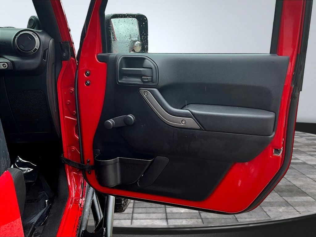 Used 2011 Jeep Wrangler Sport AWD/4WD image 29
