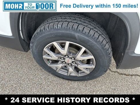 Used 2020 GMC Acadia SLT w/ Driver Alert Package II image 36