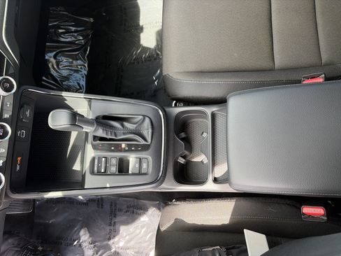 Certified 2025 Honda CR-V LX image 30