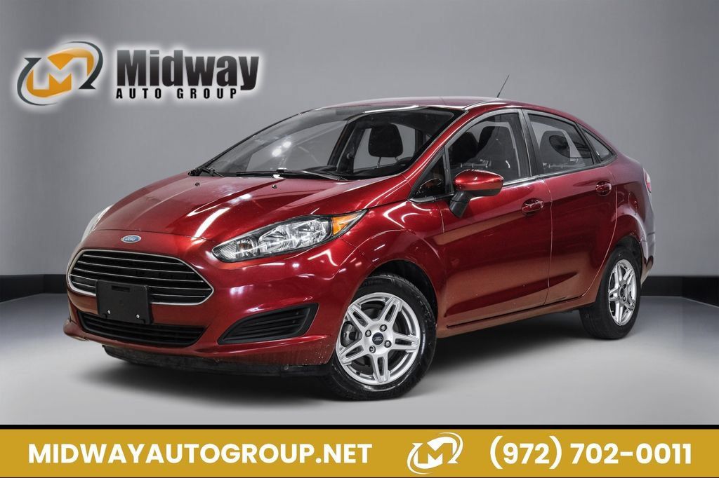 Used 2017 Ford Fiesta SE FWD image 1