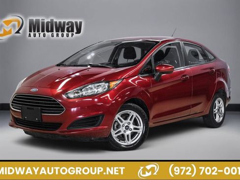 Used 2017 Ford Fiesta SE FWD image 1
