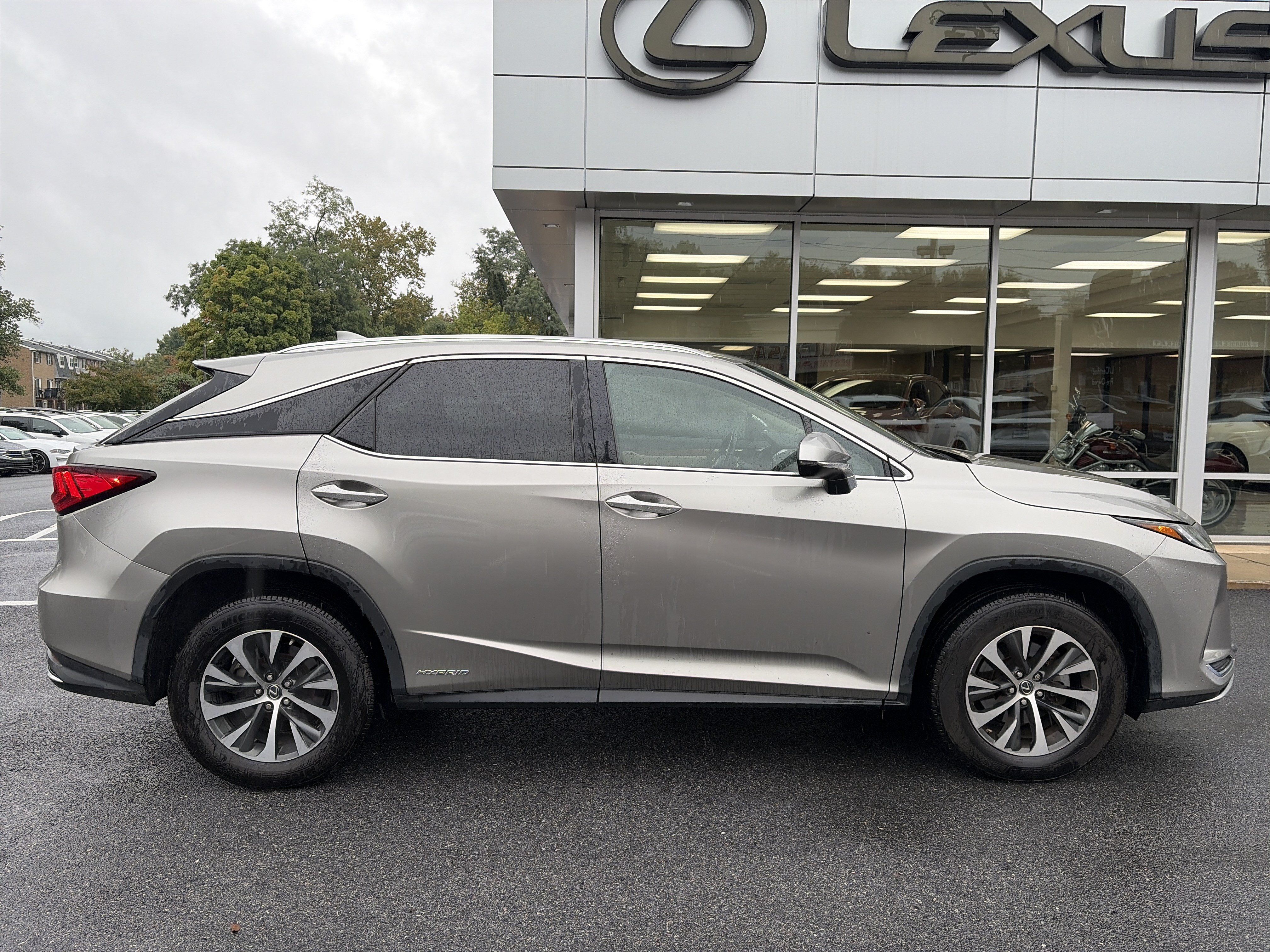 Used 2020 Lexus RX 450h AWD w/ Premium Package image 6