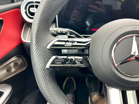 Certified 2025 Mercedes-Benz GLC 300 image 11