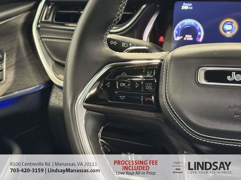 Used 2023 Jeep Grand Cherokee L Overland AWD/4WD image 30