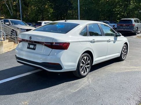 New 2026 Volkswagen Jetta S image 5