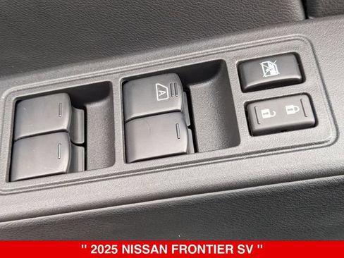 New 2025 Nissan Frontier SV w/ SV Convenience Package AWD/4WD image 12
