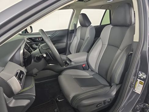 Certified 2025 Subaru Outback Onyx Edition AWD/4WD image 23