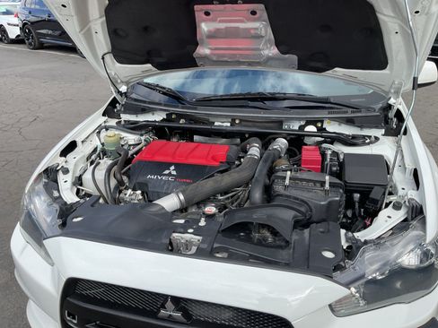 Used 2014 Mitsubishi Lancer Evolution GSR AWD/4WD image 22