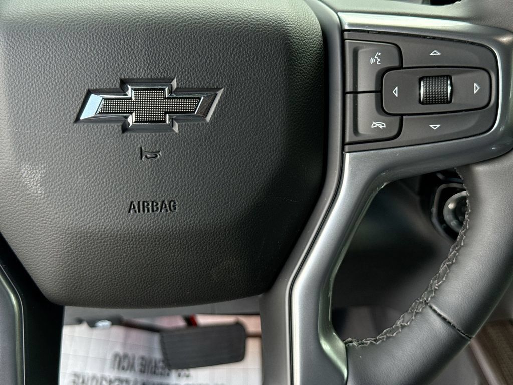 New 2026 Chevrolet Silverado 1500 RST AWD/4WD image 18