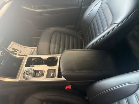 Used 2024 Ford Edge SEL w/ Convenience Package AWD/4WD image 13