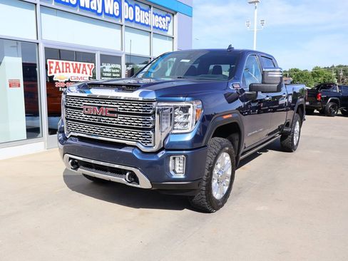 Used 2022 GMC Sierra 2500 Denali w/ Denali Ultimate Package AWD/4WD image 6