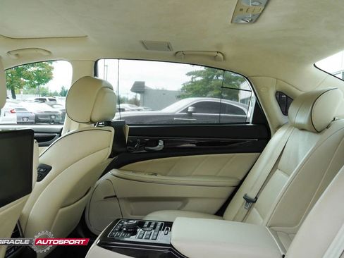 Used 2016 Hyundai Equus Ultimate image 26