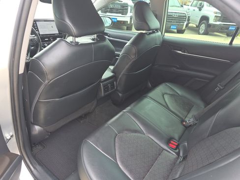 Used 2022 Toyota Camry XSE w/ Cold Weather Package FWD image 14