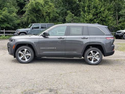 New 2026 Jeep Grand Cherokee Limited AWD/4WD image 6