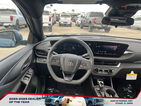 New 2026 Buick Envista Preferred image 13