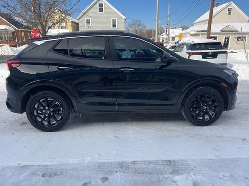 Used 2024 Buick Encore GX Sport Touring w/ Experience Buick Package image 7