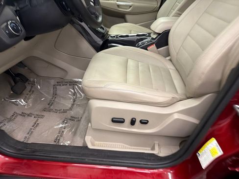 Used 2014 Ford Escape Titanium FWD image 10