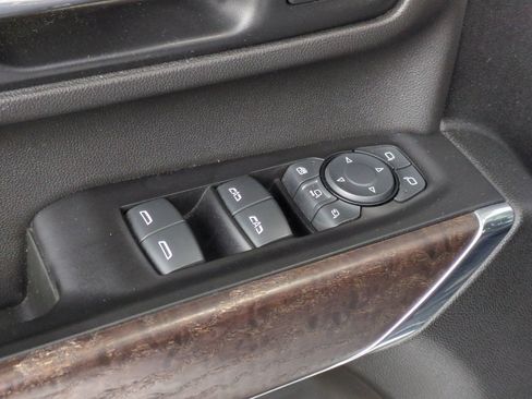 Used 2022 GMC Sierra 3500 Denali AWD/4WD image 11