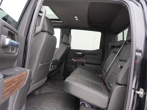 Used 2022 Chevrolet Silverado 1500 High Country image 25