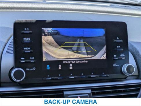 Certified 2019 Honda Accord LX image 18