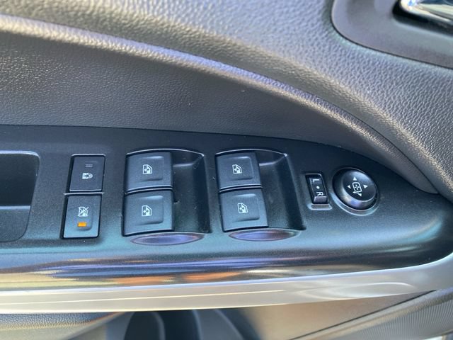Used 2022 Chevrolet Colorado LT w/ Luxury Package AWD/4WD image 17