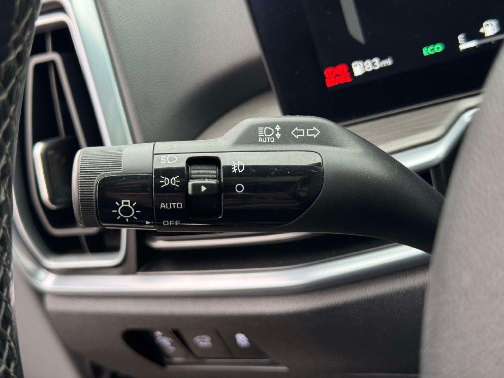 Used 2024 Kia Sorento SX AWD/4WD image 22