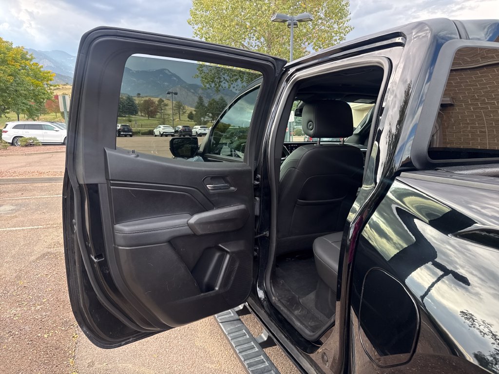 Used 2024 GMC Canyon Elevation w/ Convenience Package AWD/4WD image 19