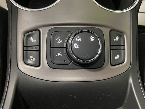 Used 2022 GMC Terrain AT4 w/ LPO, Floor Liner Package image 20