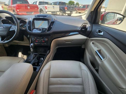 Used 2017 Ford Escape Titanium w/ Equipment Group 301A AWD/4WD image 13