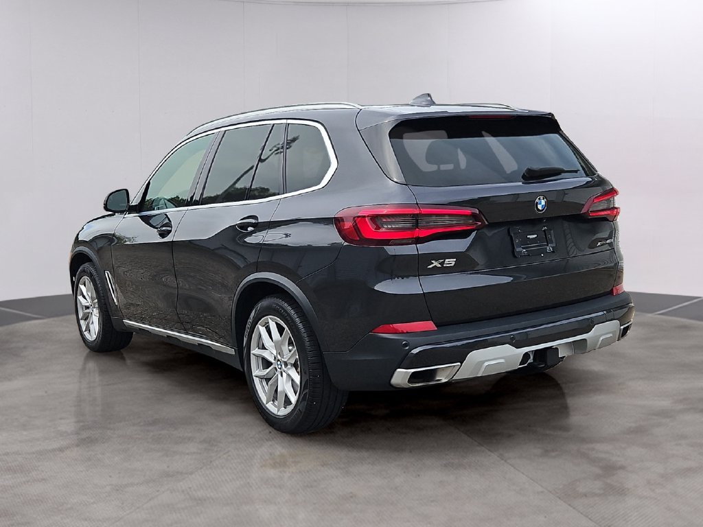 Used 2021 BMW X5 xDrive40i w/ Premium Package AWD/4WD image 6
