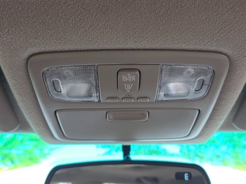 Used 2005 Toyota 4Runner Limited image 44