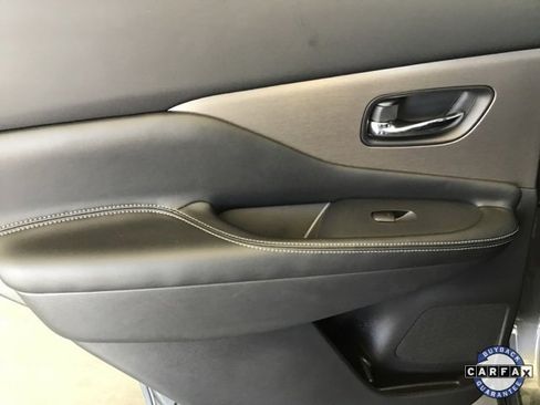 Used 2021 Nissan Murano SV image 42