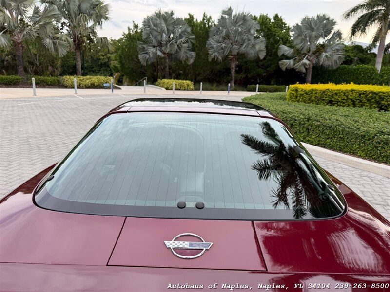 Used 1993 Chevrolet Corvette Coupe RWD image 14