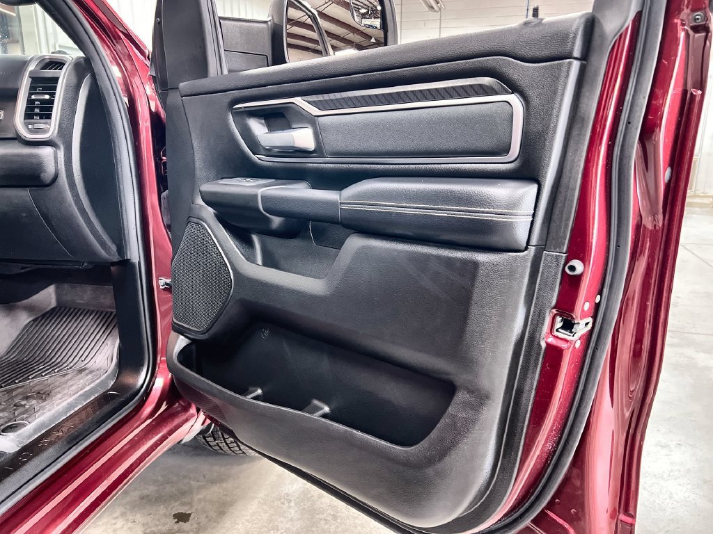 Used 2025 RAM 1500 Big Horn AWD/4WD image 29