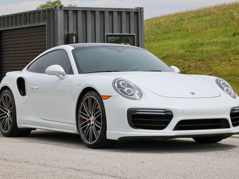 Certified 2018 Porsche 911 Turbo AWD/4WD image 14