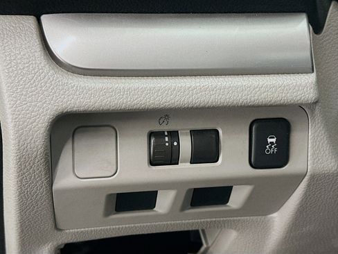 Used 2015 Subaru Forester 2.5i Premium image 17