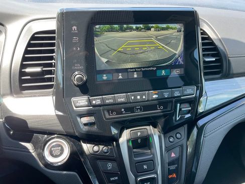 Certified 2024 Honda Odyssey Elite image 17