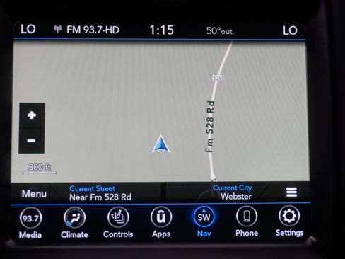 Used 2018 Chrysler 300 S w/ 300S Premium Group image 18