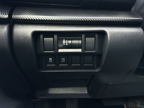 Certified 2022 Subaru Crosstrek 2.0i Premium w/ Popular Package #2 image 22