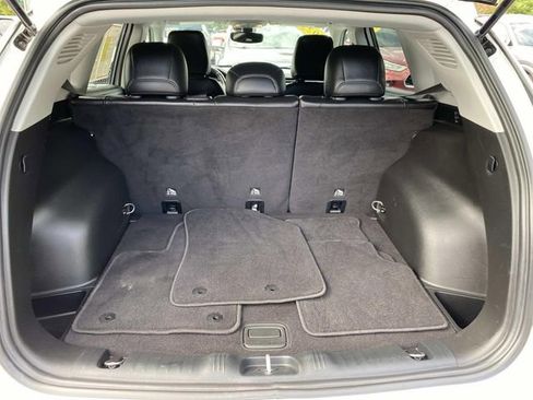 Used 2022 Jeep Compass Latitude image 5