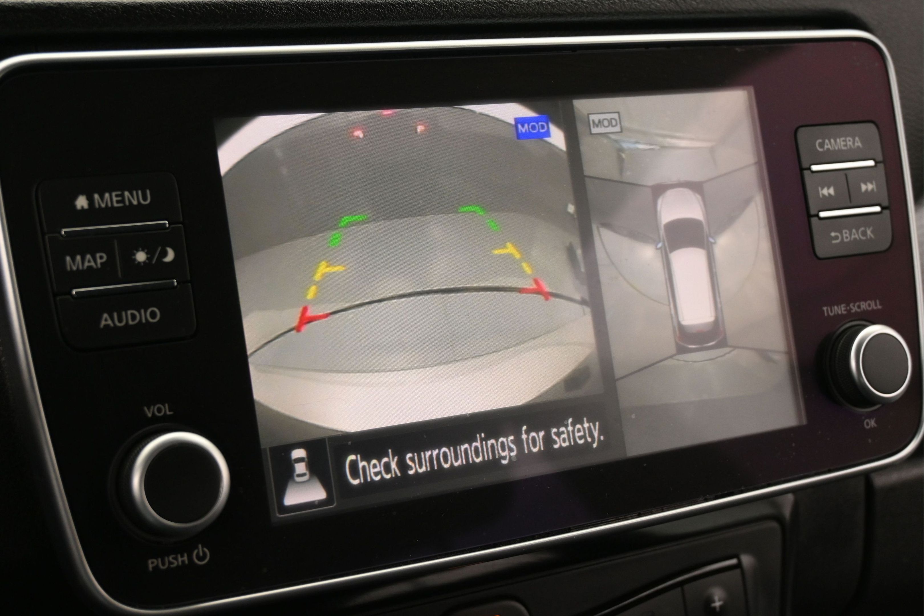 Used 2025 Nissan Leaf SV Plus FWD image 17
