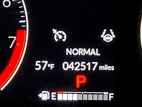 Used 2024 Honda HR-V Sport image 15