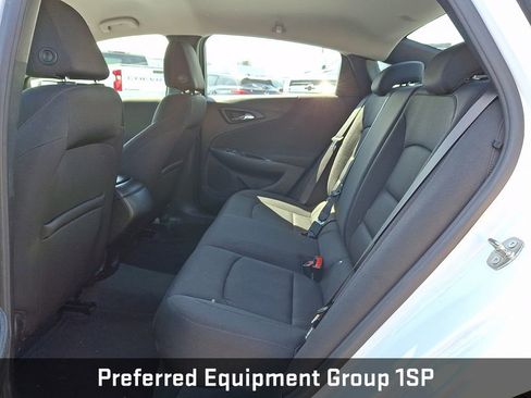 Used 2021 Chevrolet Malibu RS FWD image 12