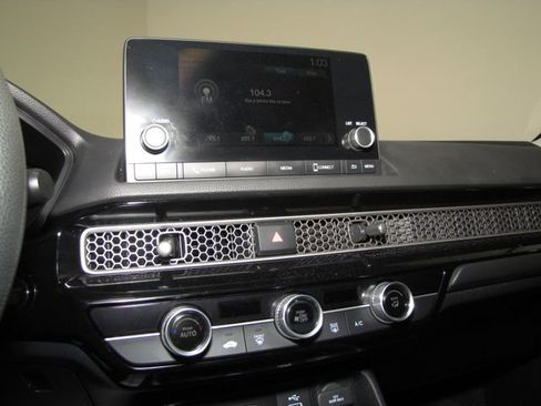 Certified 2022 Honda Civic LX image 7