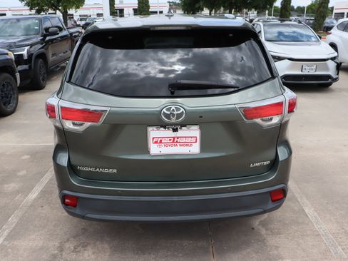 Used 2015 Toyota Highlander Limited FWD image 7