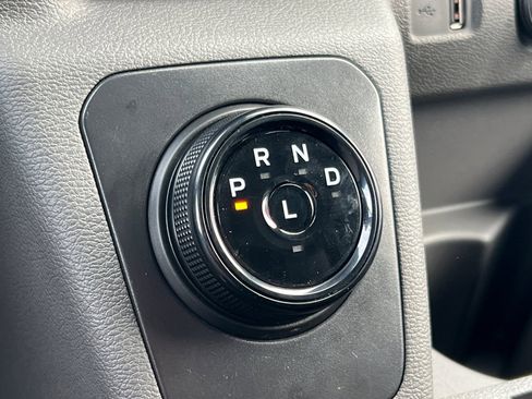 New 2026 Ford E-Transit 148 Medium Roof w/ Load Area Protection Package image 21